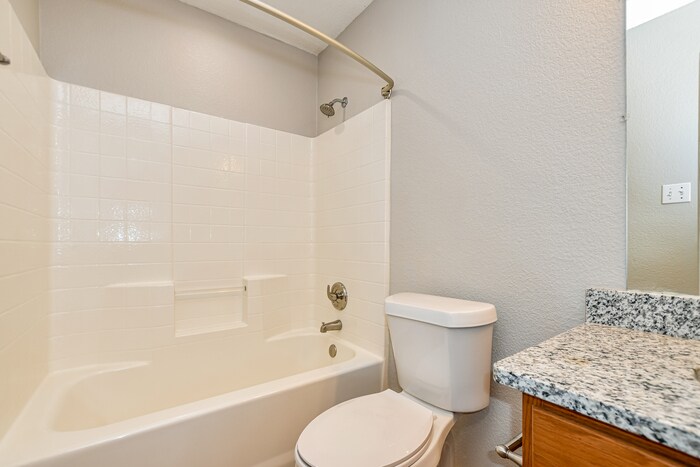 Building Photo - 513 Colt Dr