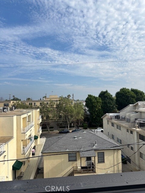 Building Photo - 14553 Benefit St