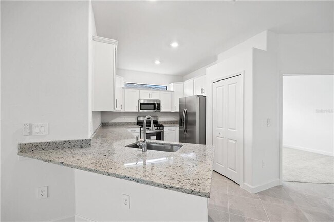 Building Photo - 5418 Mystic Water Cv