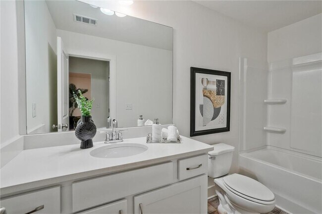 Building Photo - 2235 Mulsanne Dr