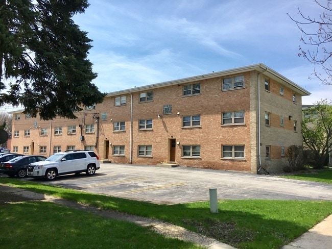 Building Photo - Maplewood Apartments