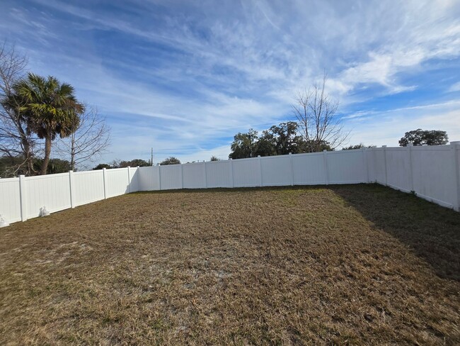 Building Photo - 4  bedroom 2 bath Home for Rent  in the He...