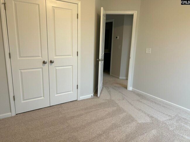 Building Photo - 387 Pinaster Path