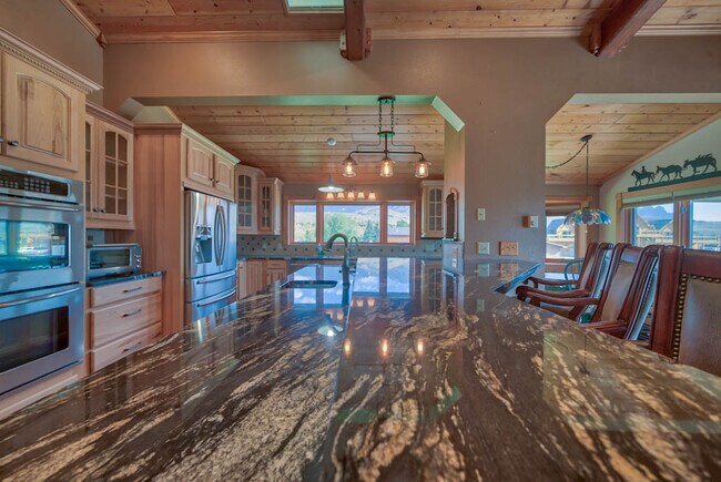 Building Photo - 9 Juniper Ln