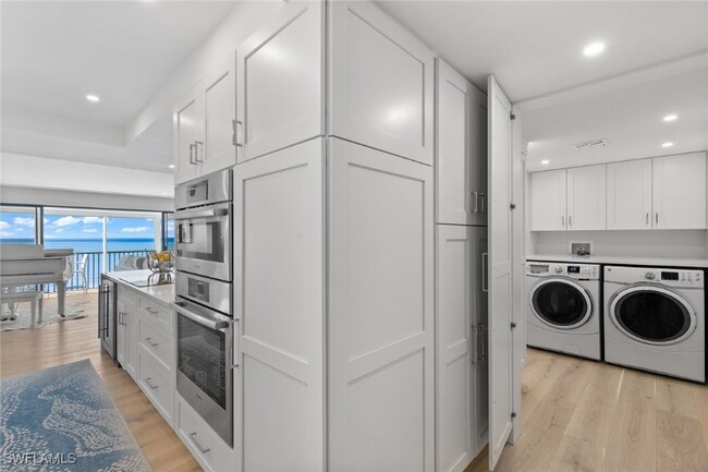 Building Photo - 2171 Gulf Shore Blvd N