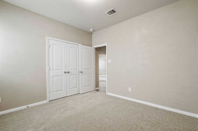 Building Photo - 2131 Beacon Park Ct