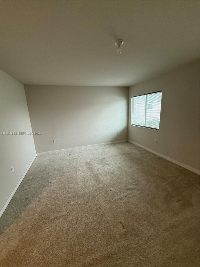 Building Photo - 585 NW 11th St