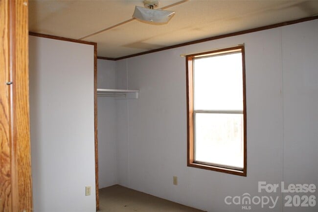 Building Photo - 8304 Stayman Ct