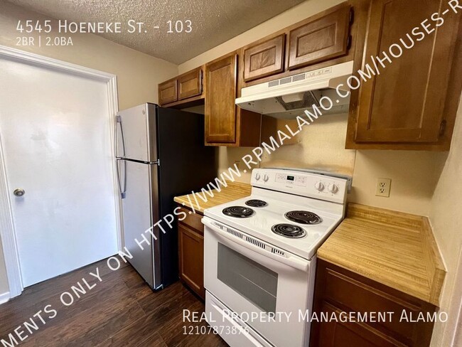 Building Photo - 4545 Hoeneke Dr