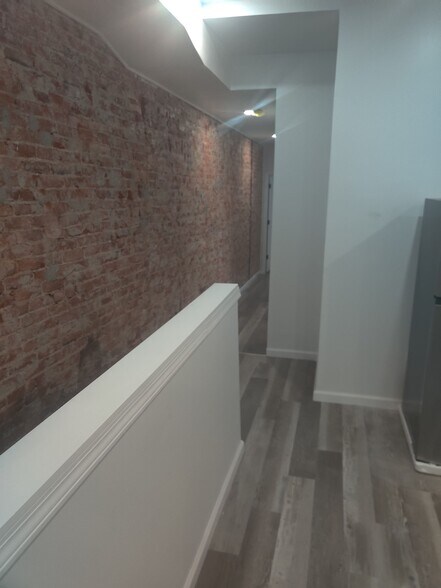 Building Photo - 2409 N 17th St