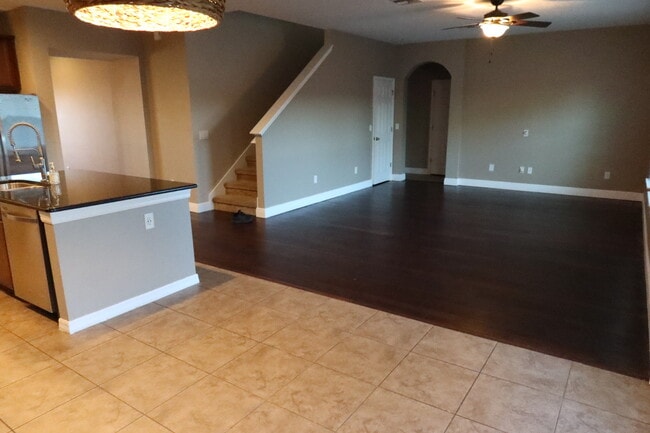 Building Photo - 14718 Fells Ln