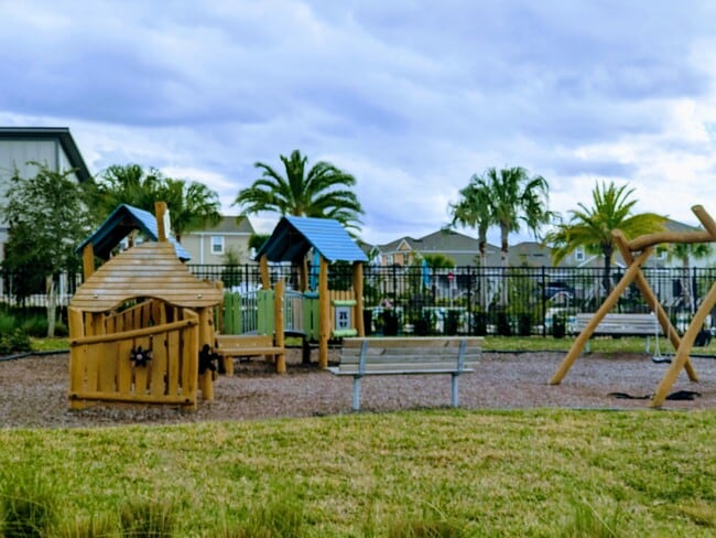 Building Photo - 11716 Language Wy