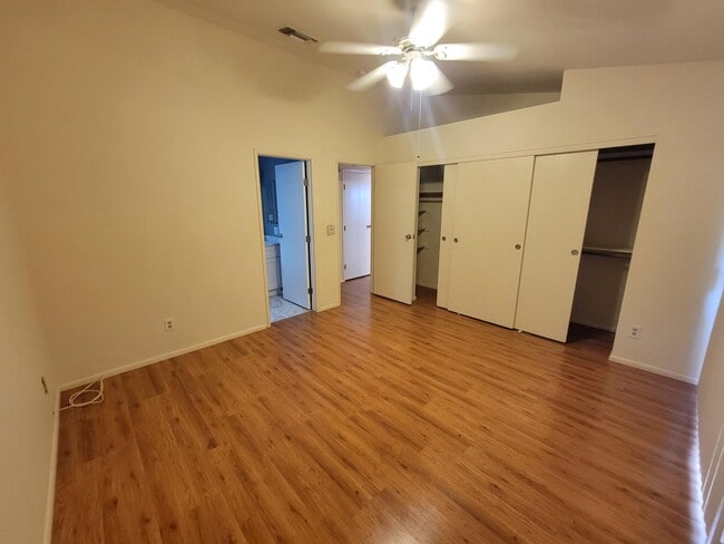 Building Photo - 2230 S Greasewood Rd