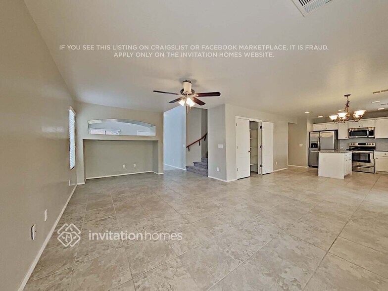 Building Photo - 27424 N 63rd Dr