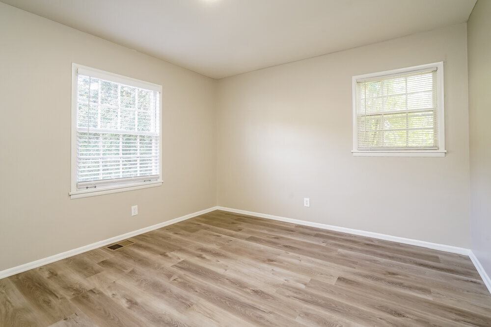 Building Photo - 367 Lady Guinevere Way