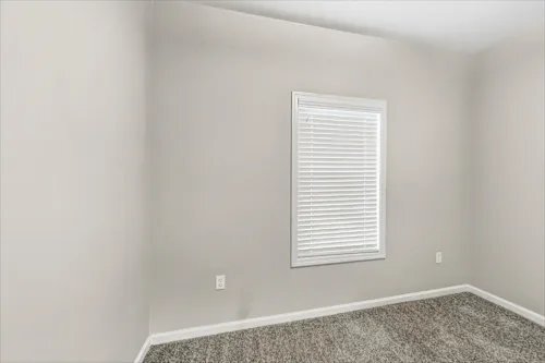 Building Photo - 228 Meadow Point