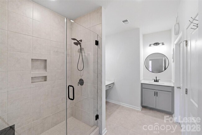Building Photo - 116 Camdenbrush Trl