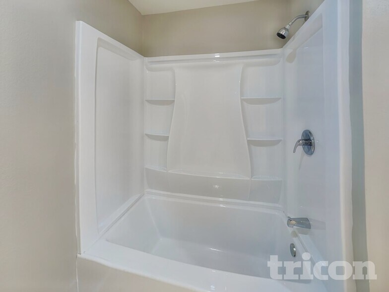 Building Photo - 1109 Glen Creek Dr