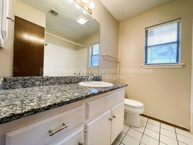 Building Photo - 5804 Republic Dr