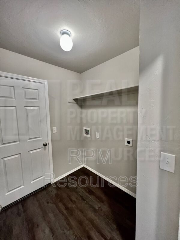 Building Photo - 10429 NW 19th St