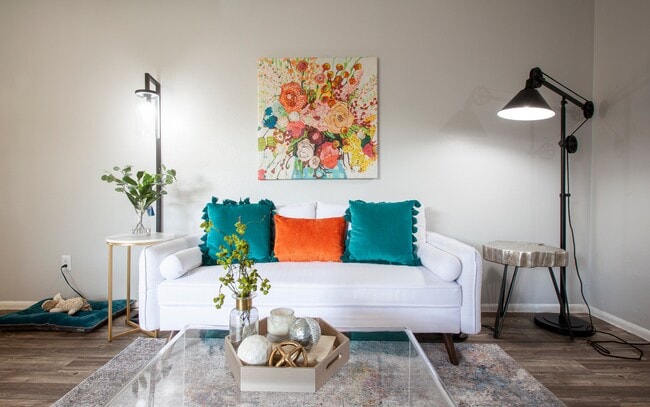 Interior Photo - Brookwood
