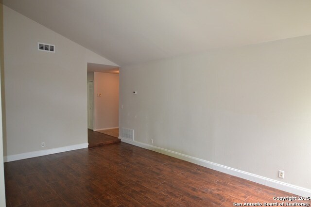 Building Photo - 6611 Woodford