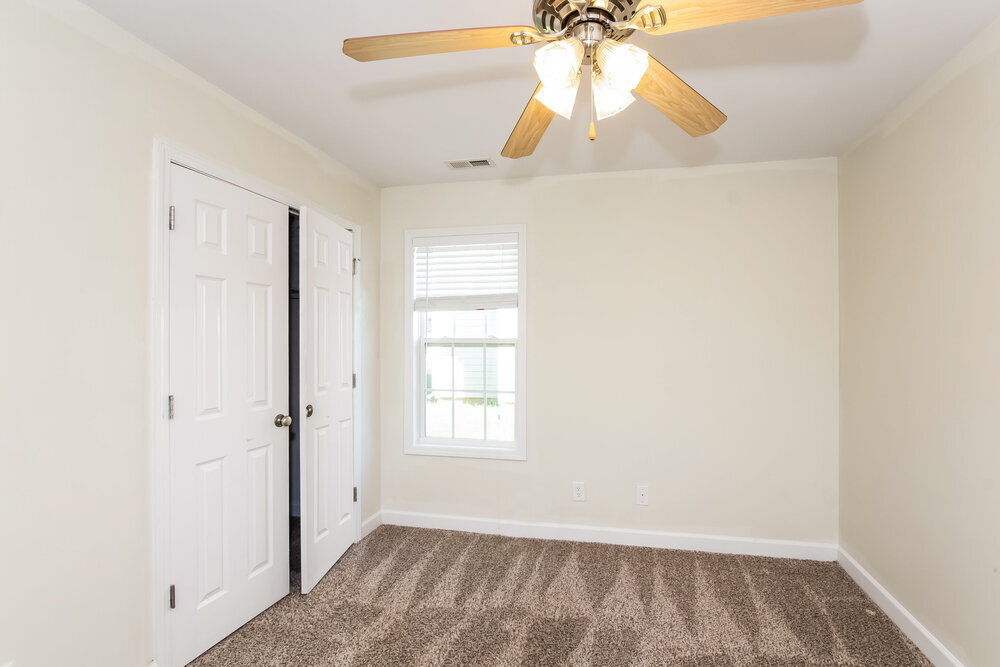 Building Photo - 2970 Deep Cove Dr NW