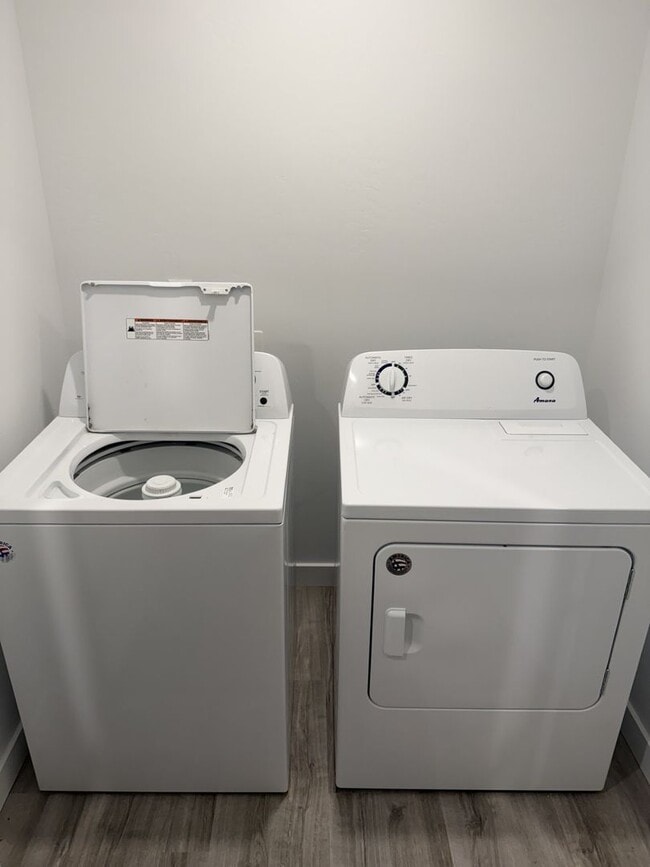 Building Photo - Beautiful Home in Santaquin, UT