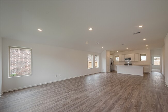 Building Photo - 27235 Henley Rdg Dr
