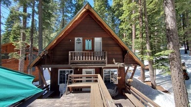 Building Photo - LONG-TERM RENTAL: Great Cedar Flat Home with Carport & Gas Fireplace!