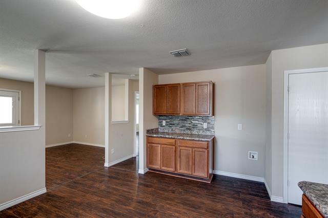 Building Photo - 1744 Diamond Lake Trail