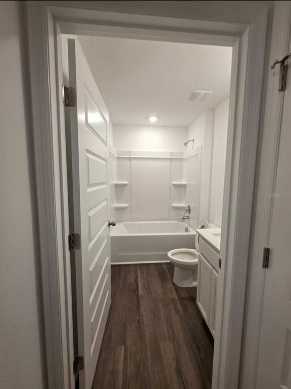 Building Photo - 3364 Pine Lily Ave