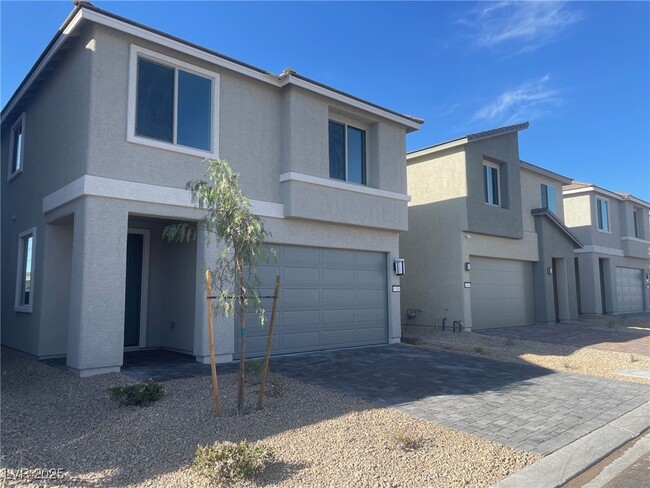 Building Photo - 5749 Avondale Rise Wy