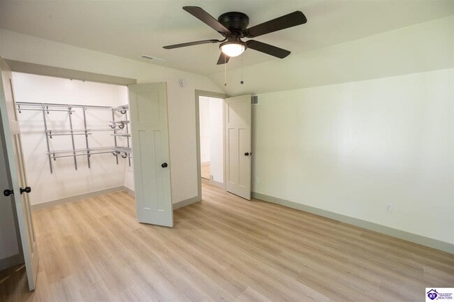 Building Photo - 2659 S Wilson Rd