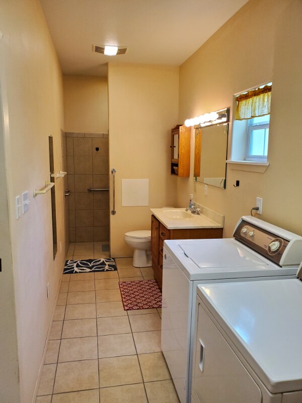 Building Photo - 25 Cenizo Cir