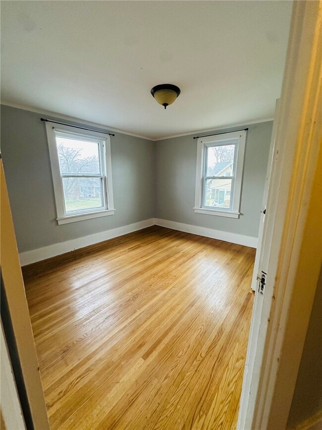 Building Photo - 511 S Lincoln Rd