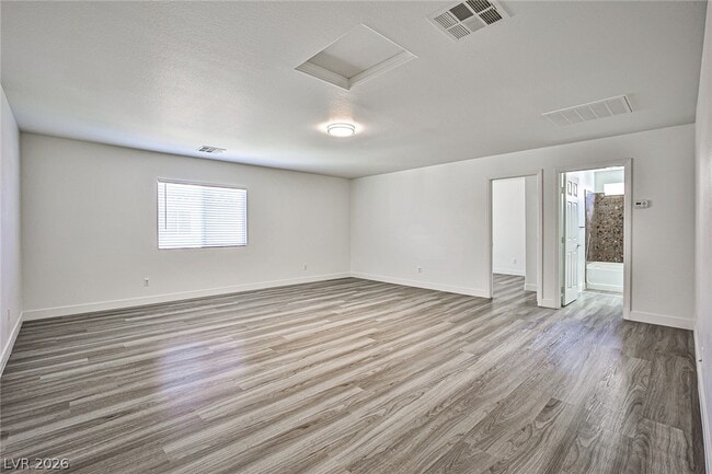 Building Photo - 6744 Philharmonic Ave