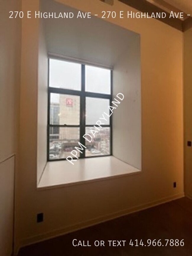 Building Photo - 270 E Highland Ave