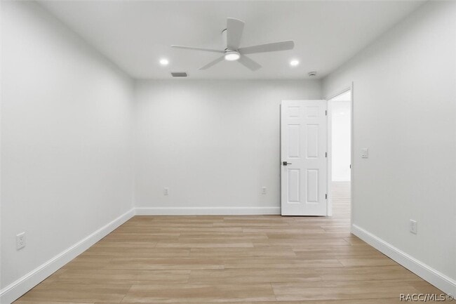 Building Photo - 11625 W Riverhaven Dr