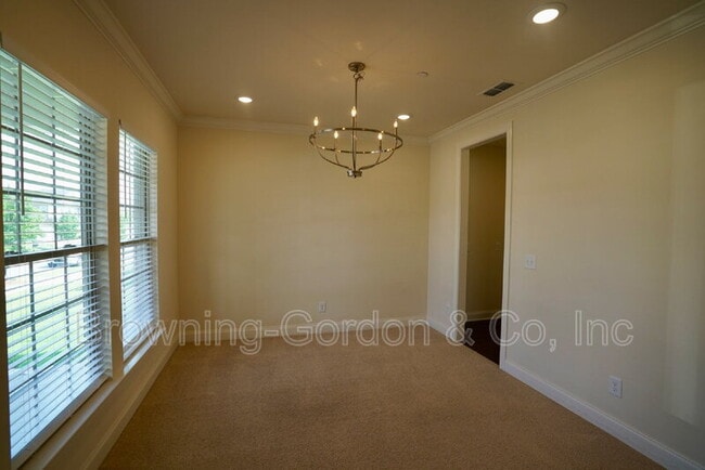 Building Photo - 797 Ravensdowne Dr