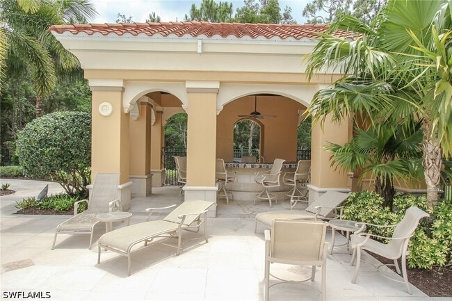 Building Photo - 8531 Violeta St