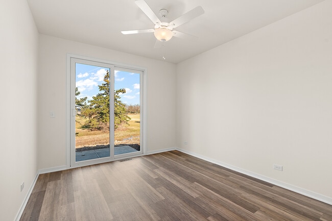 Building Photo - 64 Olympus Dr