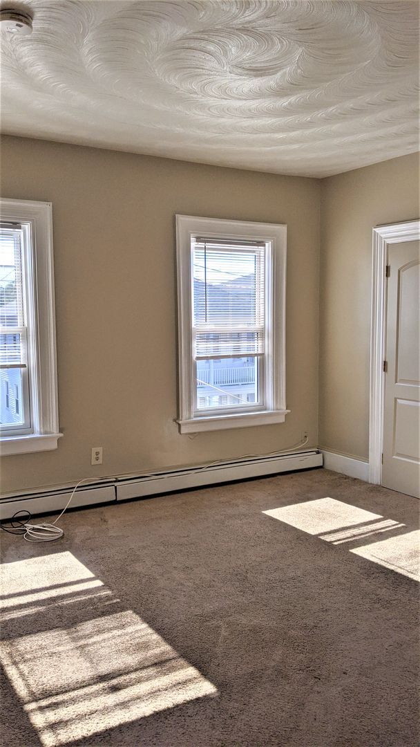 Building Photo - 8-12 Flora Street