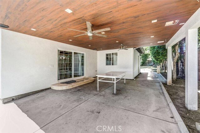 Building Photo - 13530 Beaver St