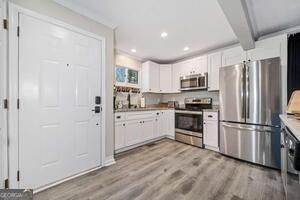 Building Photo - 2501 Fairway Oaks