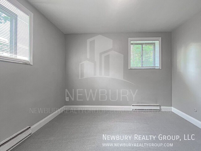Building Photo - 1459 Poplar St