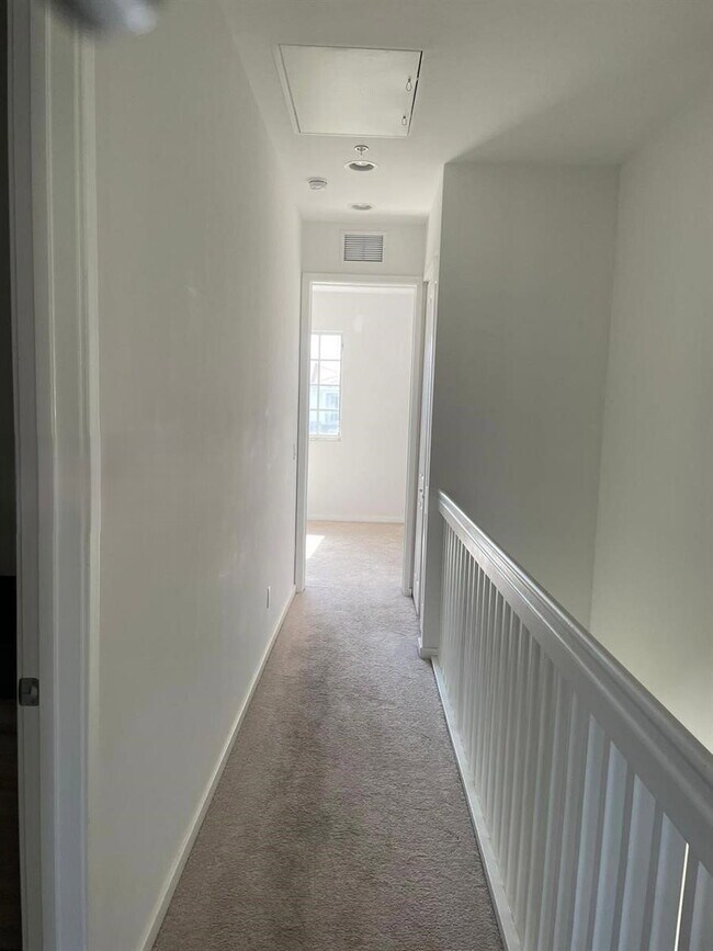 Building Photo - 2675 SW 81st Terrace