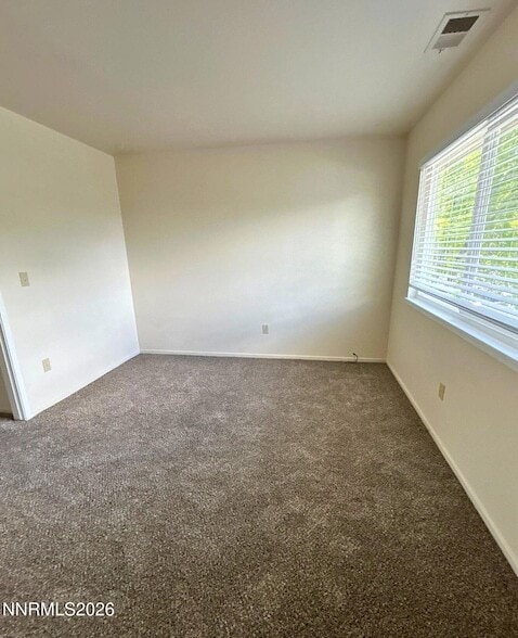 Building Photo - 3673 Grant Dr