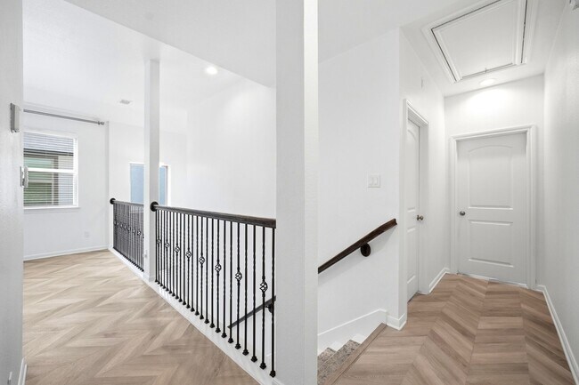 Building Photo - 4248 Merry Mill Dr