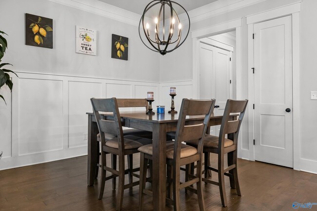 Building Photo - 310 Hay Rake Dr